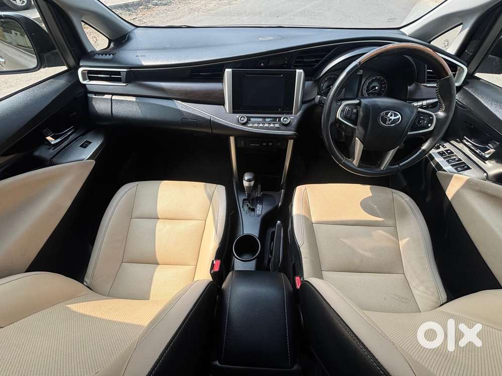 Toyota Innova Crysta 2.8z Automatic, 2019, Diesel