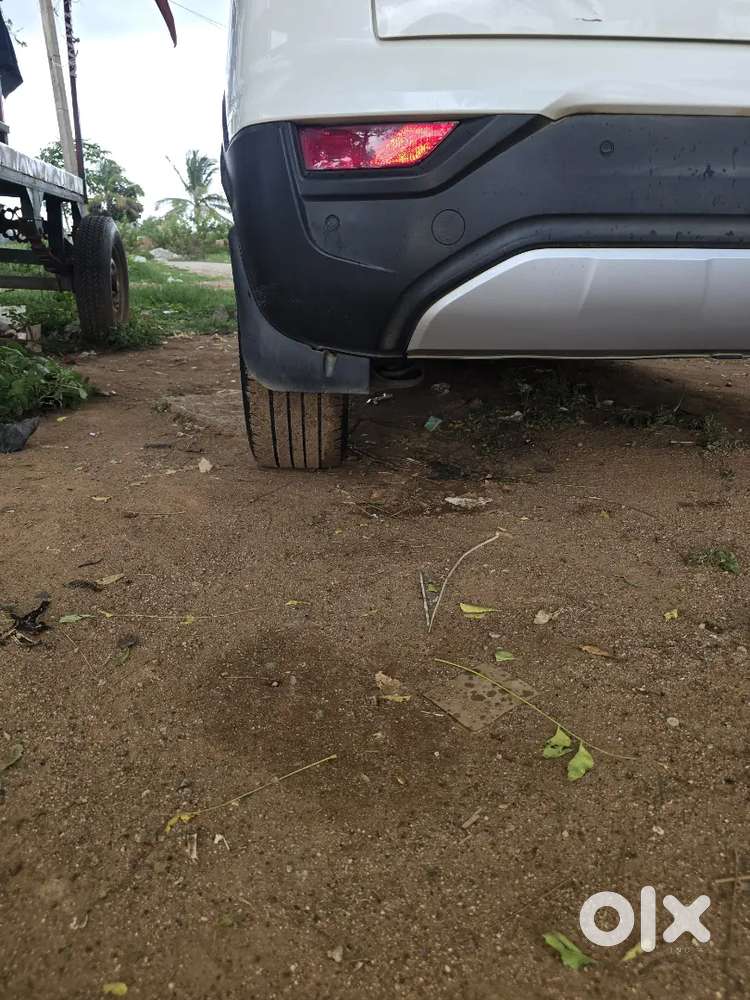 Mahindra Xuv300  W8 Manual 2021