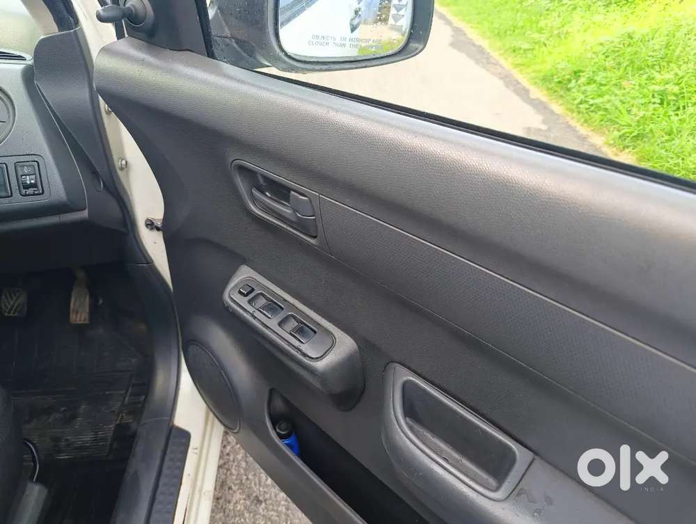 Maruti Suzuki Swift 2011 Diesel 110000 Km Driven