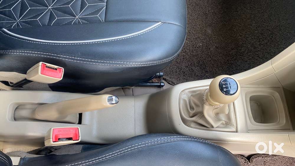 Maruti Suzuki Ertiga 2012-2015 Vdi, 2013, Diesel