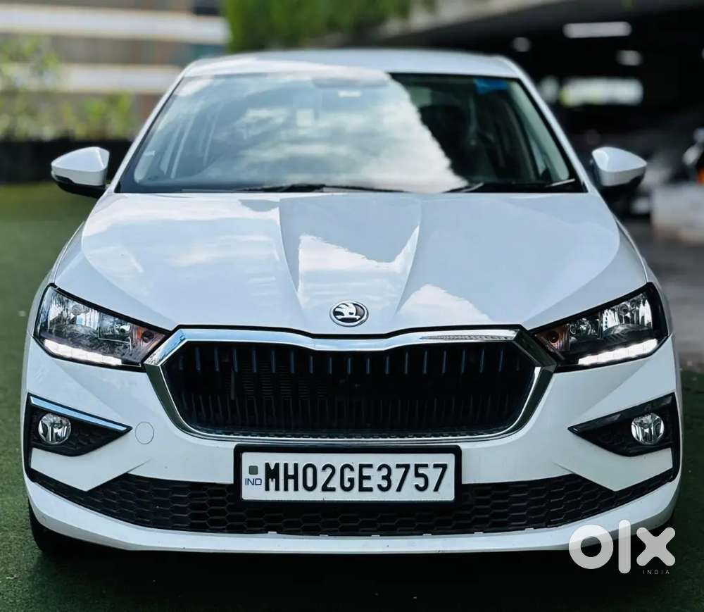 Skoda Slavia Ambition 1.5 Tsi At 2024
