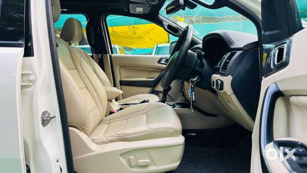 Ford Endeavour 3.2 Titanium At 4x4, 2017, Diesel