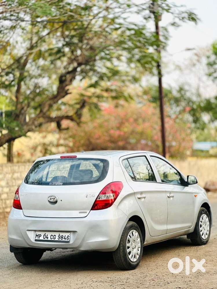 Hyundai I20 2011 Petrol Well Maintained