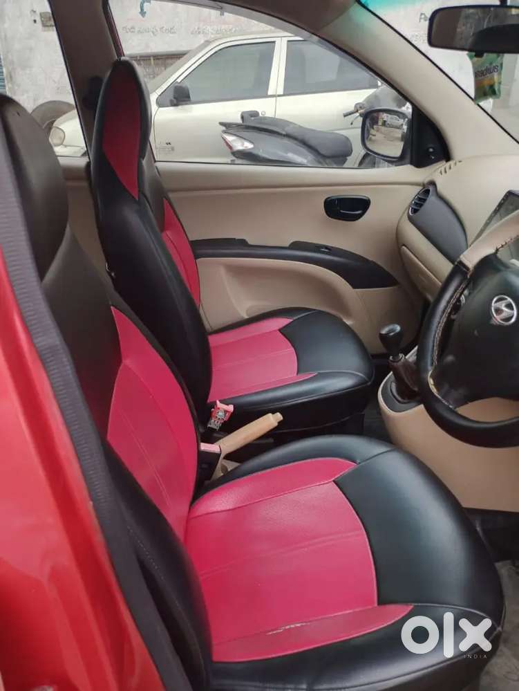 Hyundai (2010)