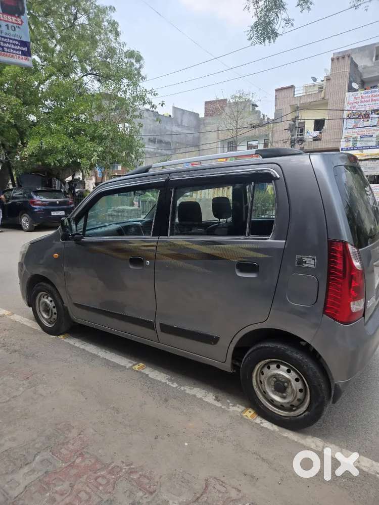 Wagonr 2014 Green Cng 1st Owner