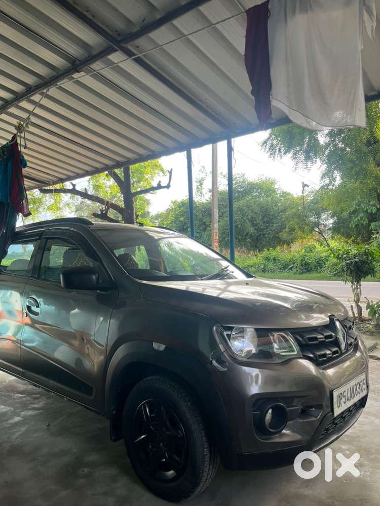 2020 Renault Petrol Manual
