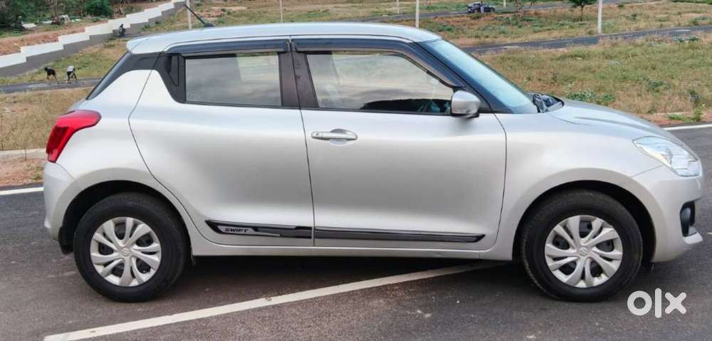 Maruti Suzuki Swift Vxi Abs Bsiv, 2021, Petrol