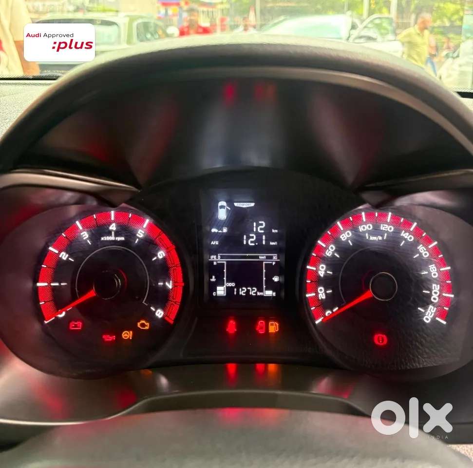 Mahindra Xuv 3xo, 2025, Petrol