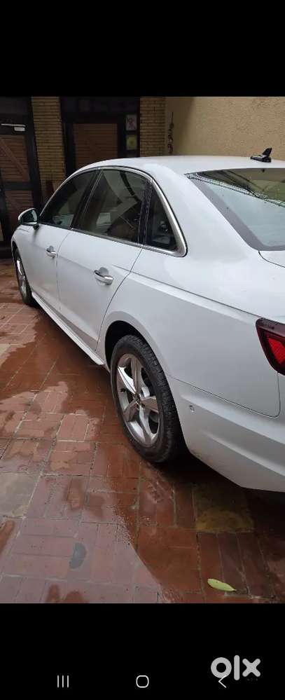 Audi A4 2.0 Petrol 2022 Technology