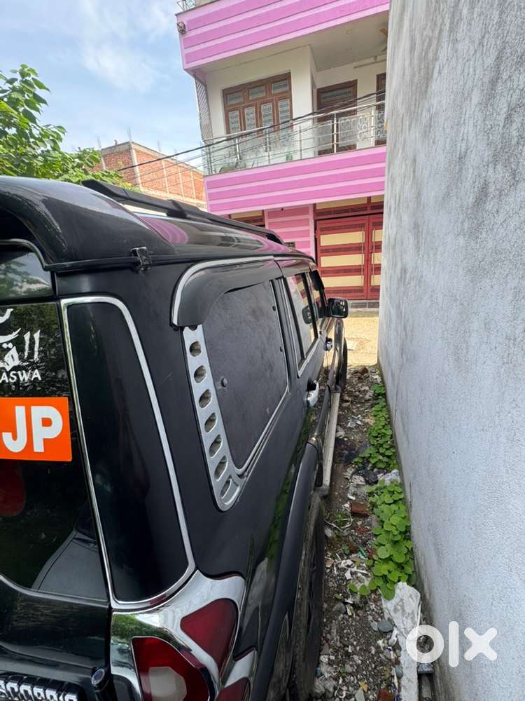 Mahindra Scorpio Classic 2015