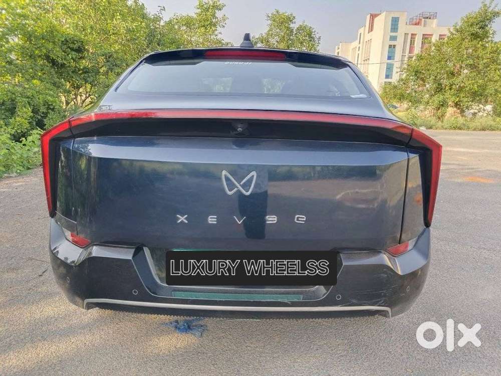 Mahindra Xev 9e Pack Three (top Model), 2025, Electric