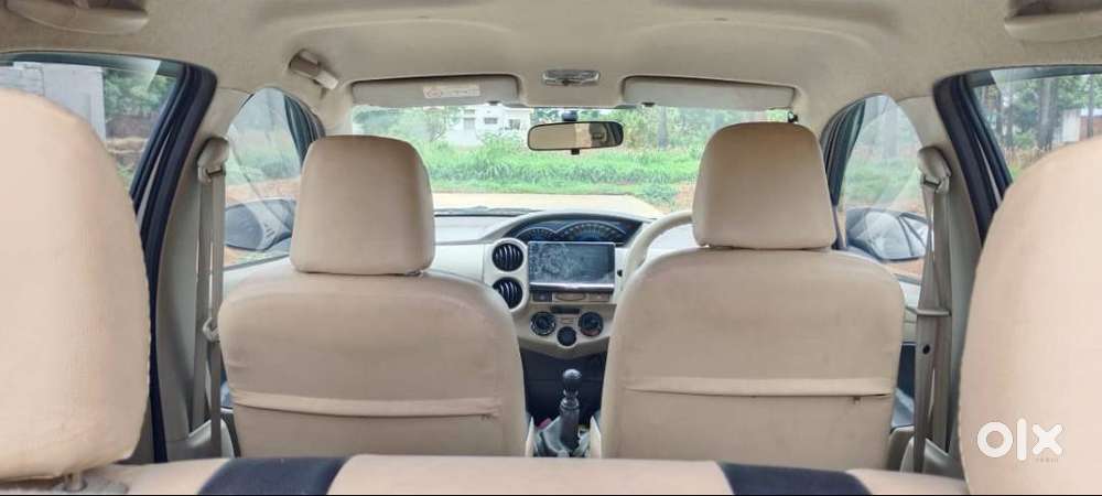 Toyota Etios Liva 2015