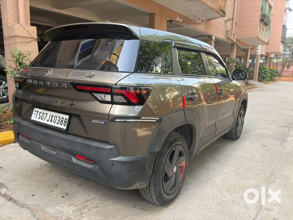 Maruti Brezza 2023 Petrol Manual Hybrid