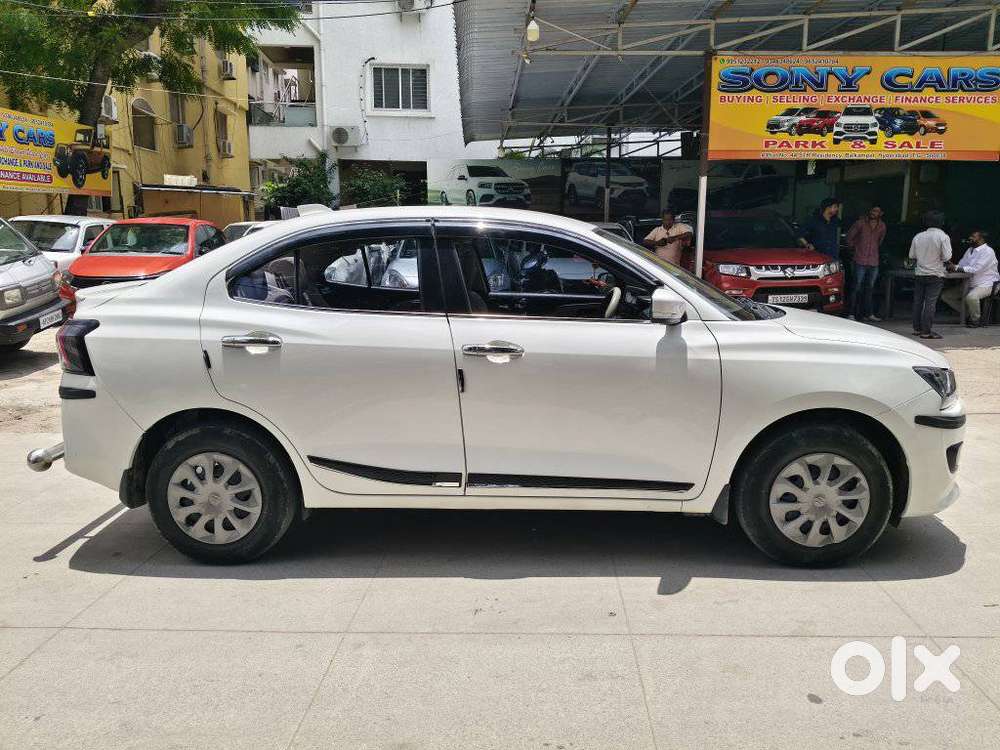 Maruti Suzuki Dzire 1.2 Vxi Cng, 2025, Cng & Hybrids