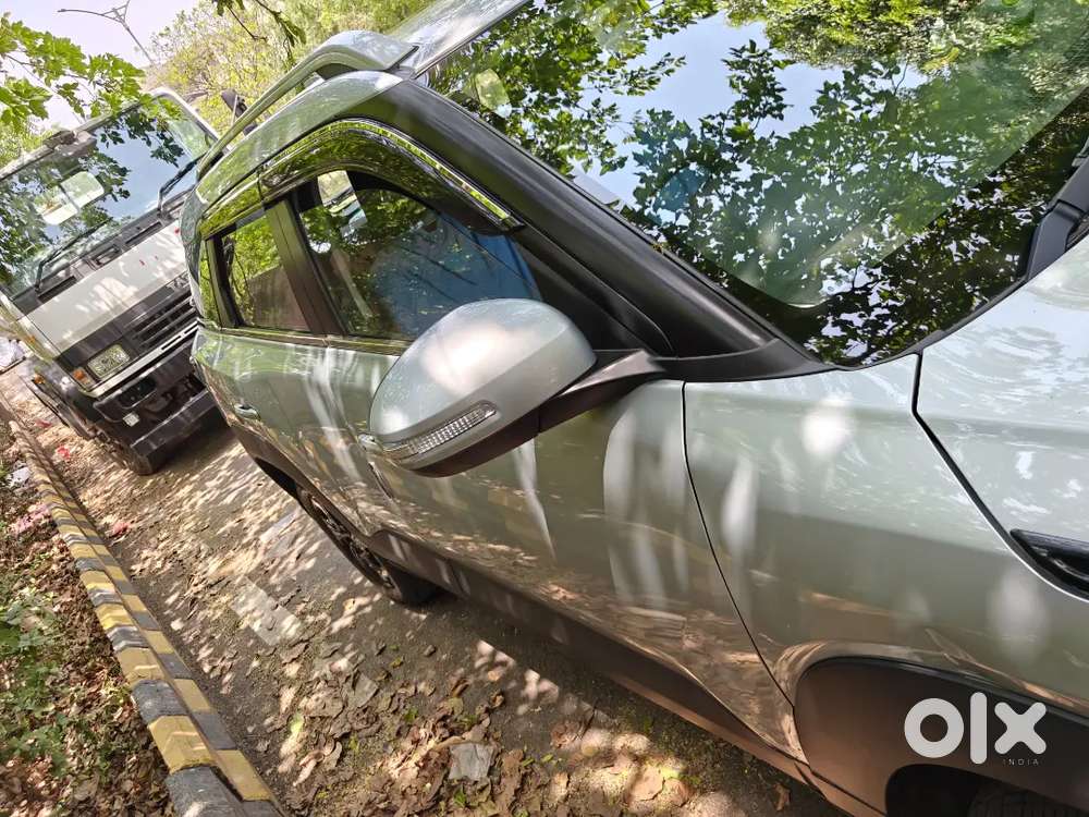 Maruti Brezza Zxi Cng 2025