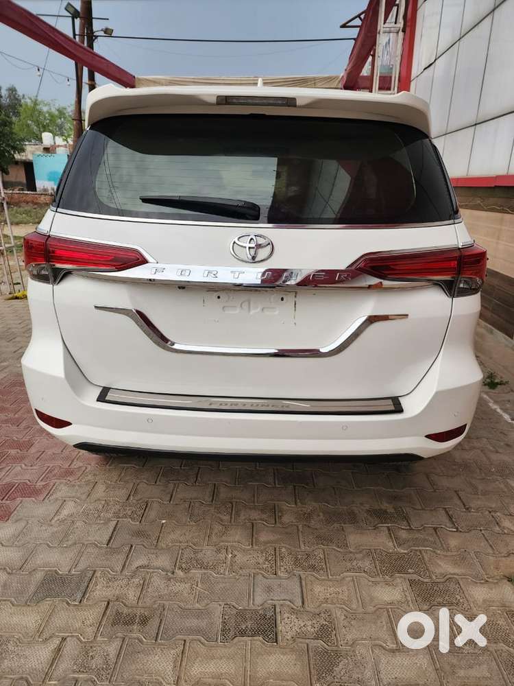 Toyota Fortuner 2020 Diesel Well Maintained
