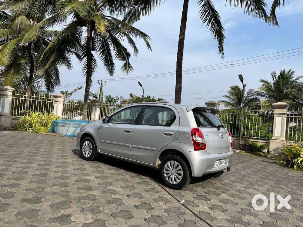 Toyota Etios Liva 2014-2016 V, 2016, Petrol