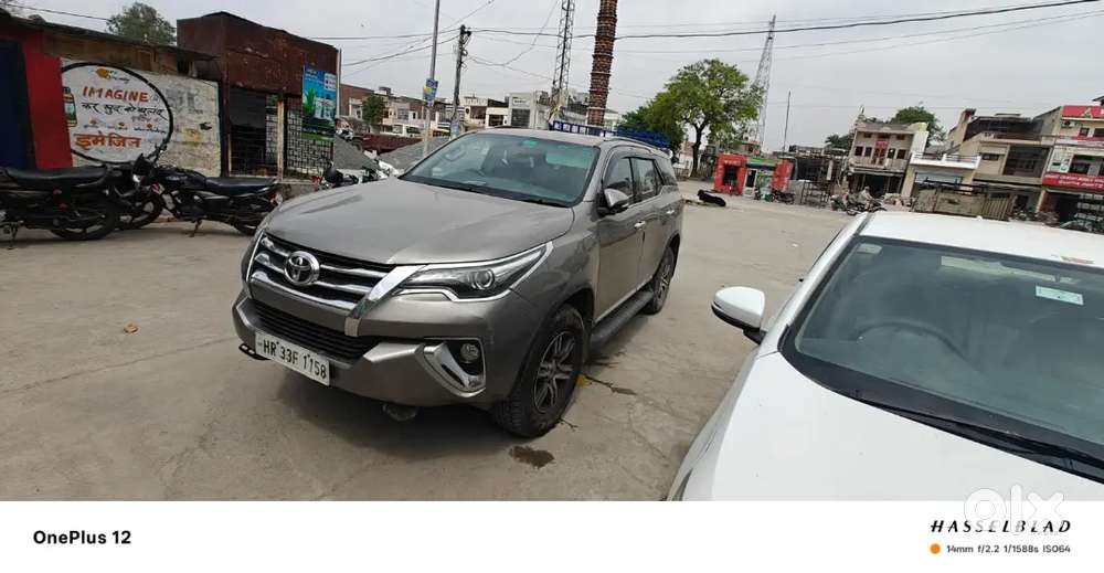 Toyota Fortuner 2017 Diesel 145000 Km Driven
