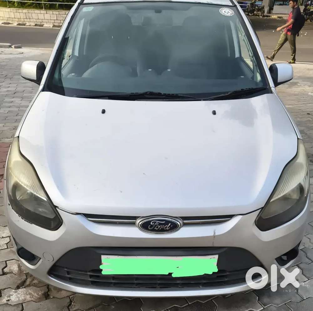 Ford Figo Diesel Zxi 2012