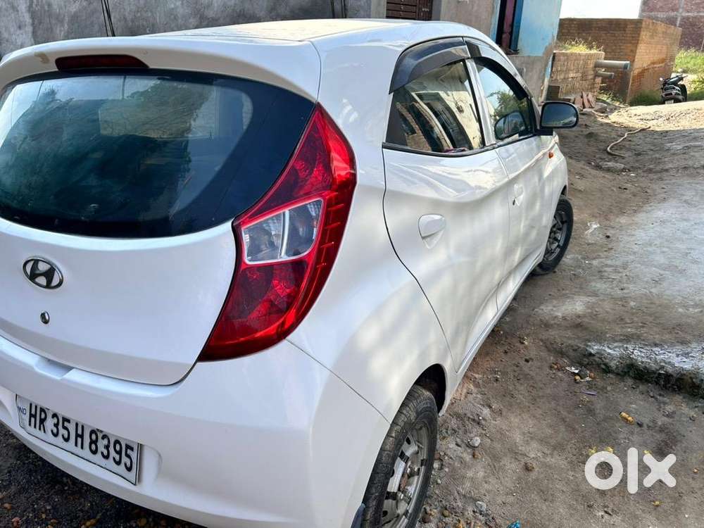 Hyundai Eon 2013 Cng & Hybrids Good Condition