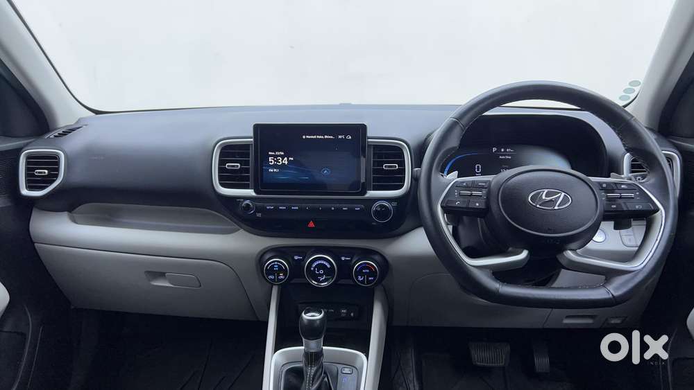 Hyundai Venue 1.0 Sx (o) Turbo Dct, 2023, Petrol