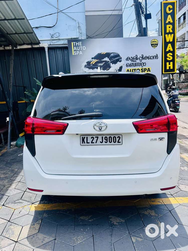 Toyota Innova Crysta 2.7 Zx At, 2020, Diesel