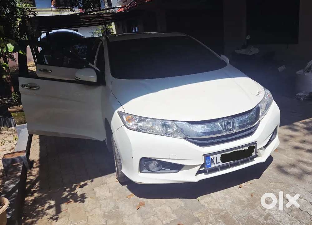Honda City 2015 Petrol Full Option- Very Well Maintained- Vxo