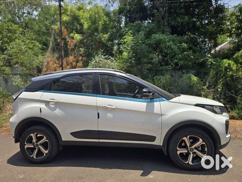 Tata Nexon Ev Xz Plus Lux, 2022, Electric
