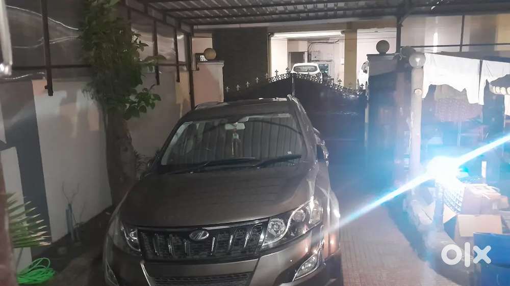 Mahindra Xuv500 Diesel 2017