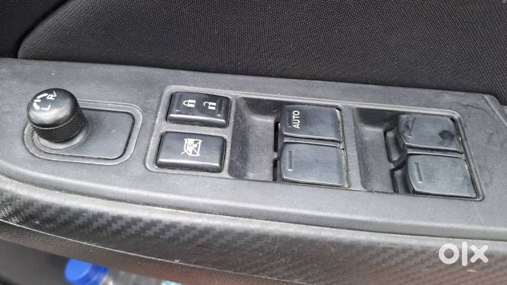 Maruti Suzuki Swift Vxi Optional, 2019, Petrol
