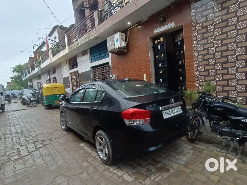 Honda City Vx Petrol 2009 Jis Ko Bhe Interest Ho Vohi Contact Kare