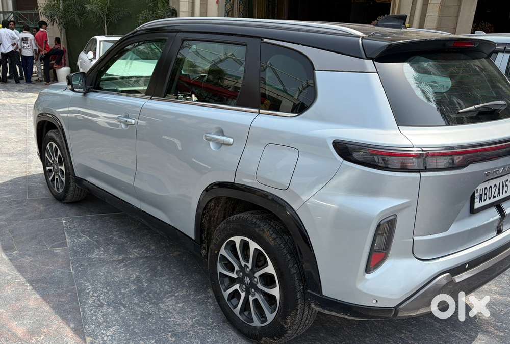 Maruti Suzuki Grand Vitara 1.5 Zeta Plus Dual Tone Intelligent Hybri..