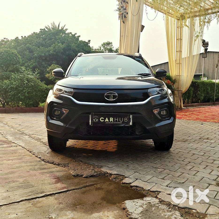 Tata Nexon 1.2 Revotron Xma Amt (s), 2022, Petrol