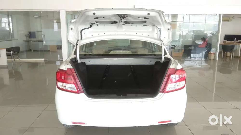 Maruti Suzuki Dzire 2021 Manual Petrol