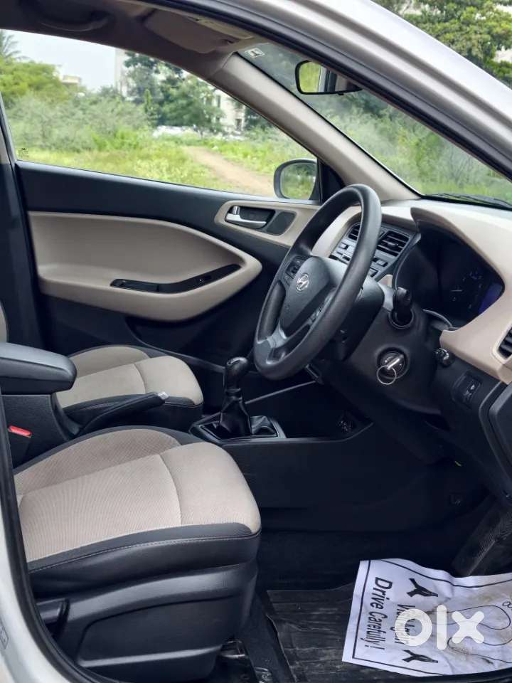 Hyundai Elite I20 [ ] 1.2 Magna, 2015, Petrol