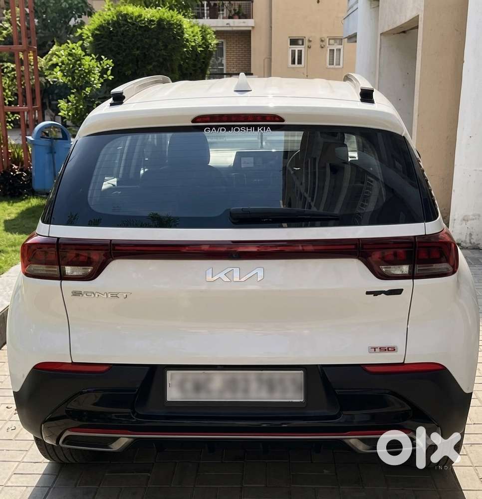 Kia Sonet Petrol 2021 Top Model