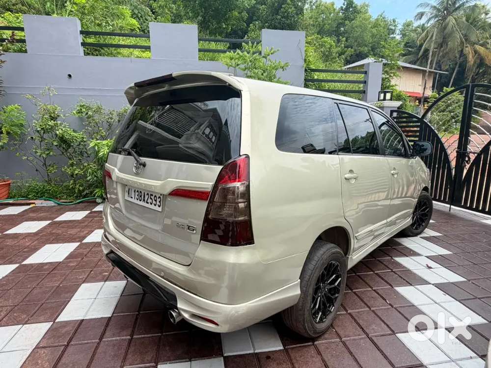 Toyota Innova 2.5 G4 2015