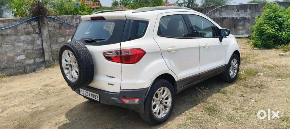 Ford Escort 2016 Diesel 140000 Km Driven
