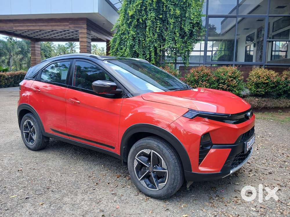 Tata Nexon Fearless Plus (ps) 1.2 Icng 6mt Red Dark Edition, 2024, P..