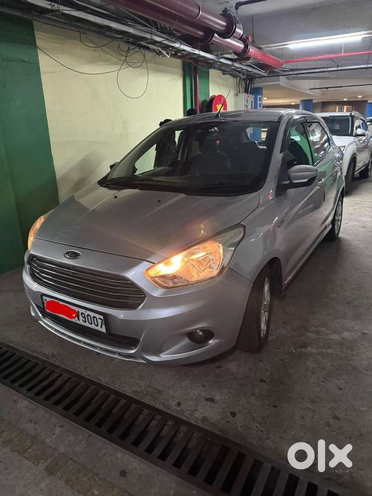 Ford Figo Showroom, Maintenance