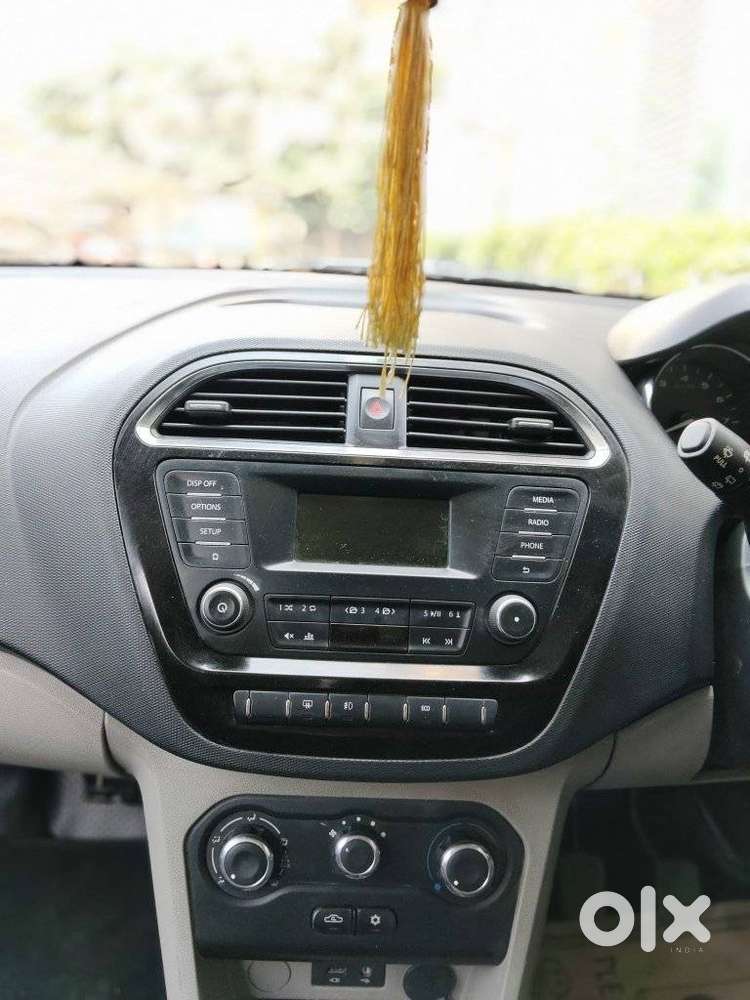 Tata Tiago 1.05 Revotorq Xz, 2018, Petrol
