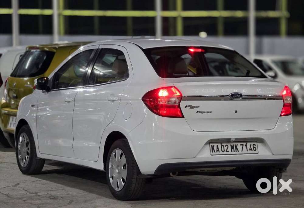 Ford Figo Aspire [ ] 1.2 Trend Plus Ti-vct, 2015, Petrol