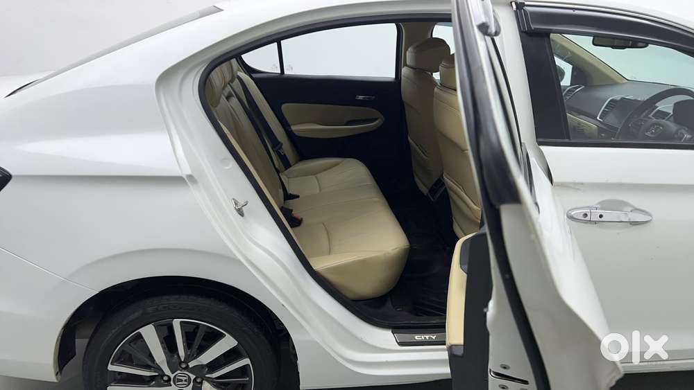 Honda City 1.5 Zx Cvt I-vtec, 2023, Petrol