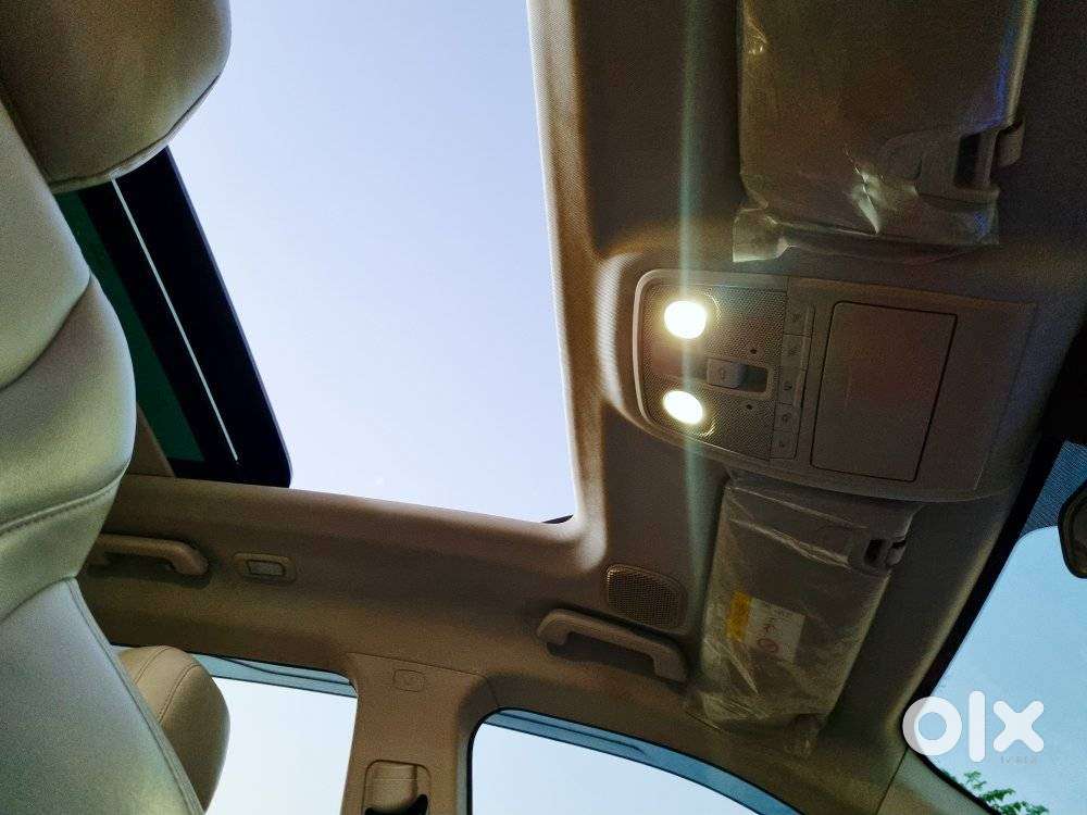 Mahindra Xuv700 2.2 Ax 7 Diesel At Str, 2022, Diesel