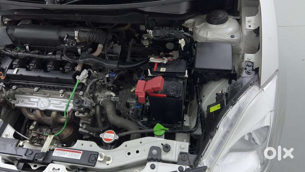 Maruti Suzuki Swift 1.3 Zxi, 2024, Petrol