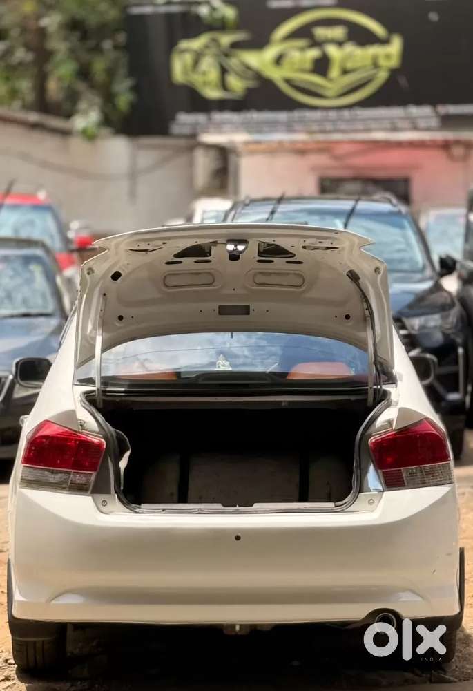 Honda City V At, 2010, Petrol