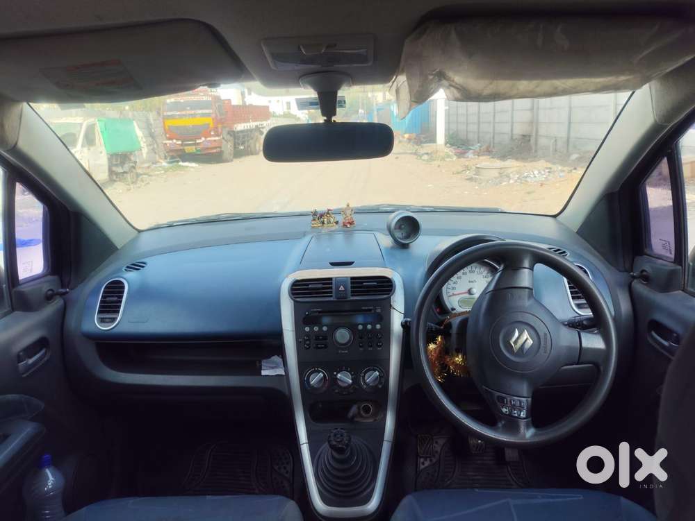 Maruti Suzuki Ritz Zxi Abs, 2011, Petrol