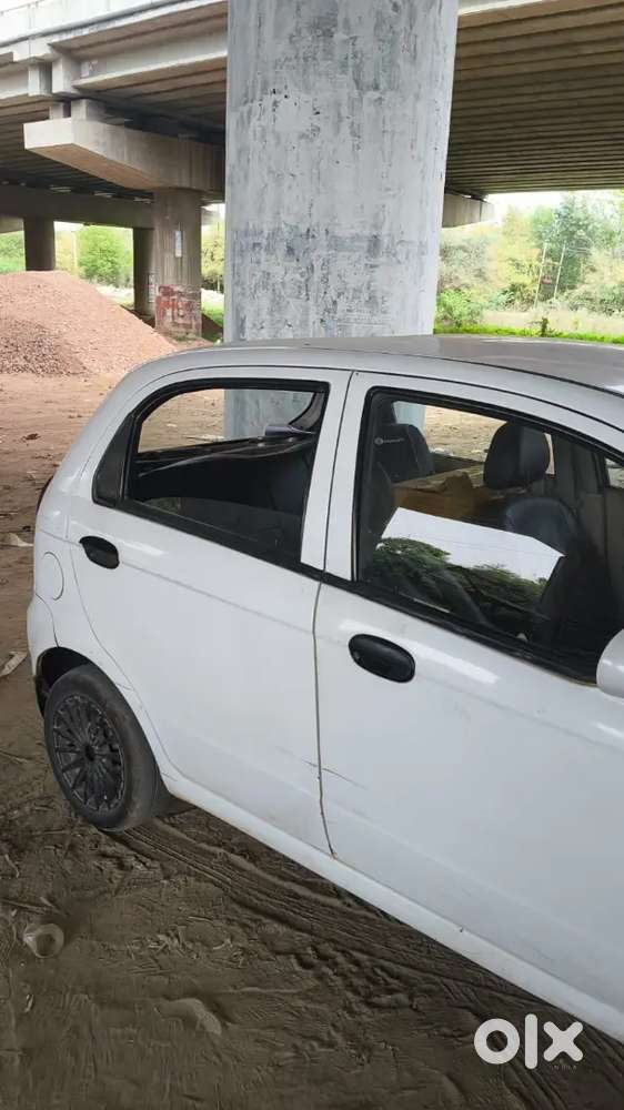 Chevrolet Spark 2012 Cng & Hybrids 83000 Km Driven