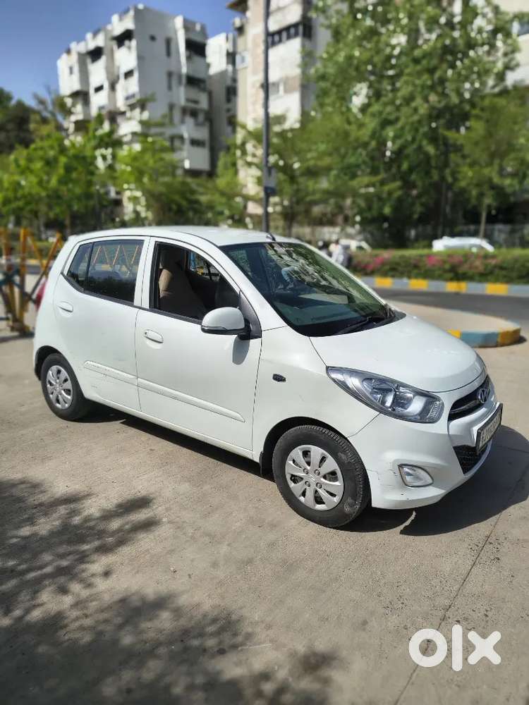 Hyundai I10 2013 Automatic Petrol 63000 Km Driven In Great Condition