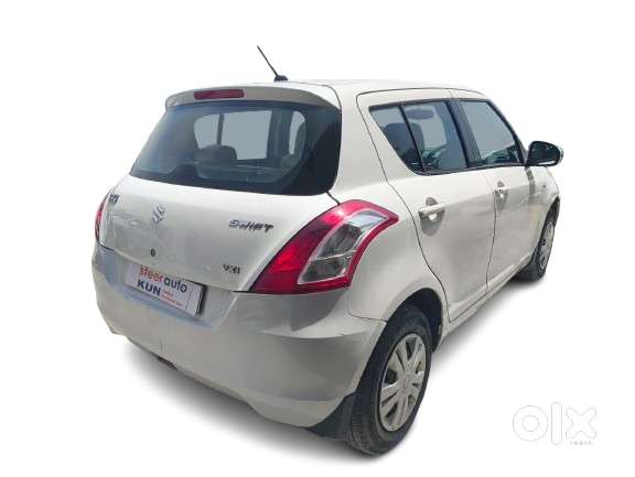 Maruti Suzuki Swift Vxi, 2012, Petrol